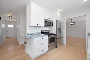 36 Kinnicutt Ave, Warren, RI 02885 - Photo 19