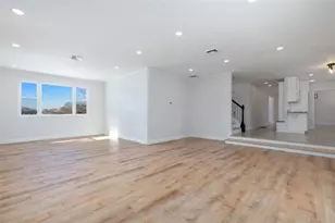 36 Kinnicutt Ave, Warren, RI 02885 - Photo 13