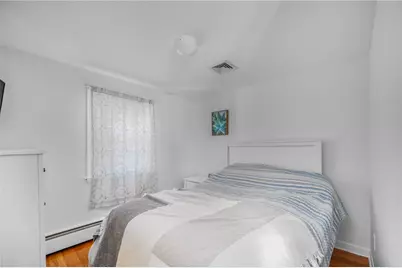 11 Bellevue Boulevard, East Providence, RI 02916 - Photo 25