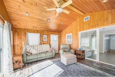 11 Bellevue Boulevard, East Providence, RI 02916 - Photo 19