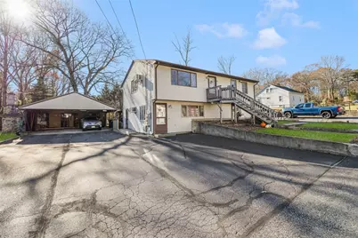 9 Regent Street, Coventry, RI 02816 - Photo 3