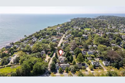 2 Cliff Avenue, Newport, RI 02840 - Photo 33