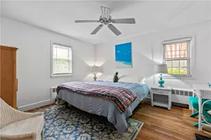 2 Cliff Ave, Newport, RI 02840 - Photo 11