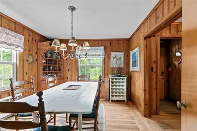 2 Cliff Avenue, Newport, RI 02840 - Photo 9