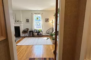 542 Angell St, Providence, RI 02906 - Photo 3