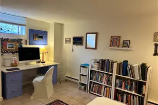 542 Angell St, Providence, RI 02906 - Photo 21