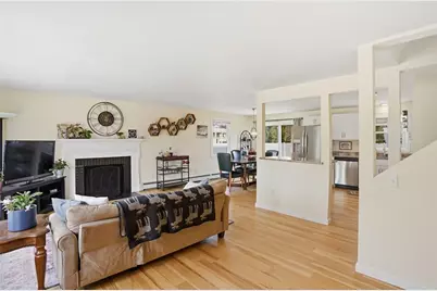 1270 Hope Street, Bristol, RI 02809 - Photo 9