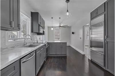 27 Greenville Avenue, Johnston, RI 02919 - Photo 7