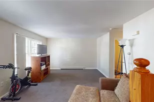 22 Vernon St, Providence, RI 02903 - Photo 25