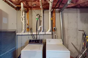 22 Vernon St, Providence, RI 02903 - Photo 49