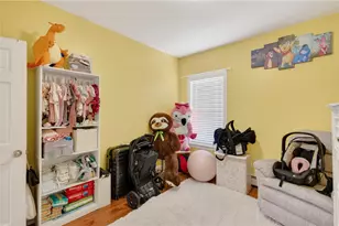 108 Sumner Ave, Central Falls, RI 02863 - Photo 35