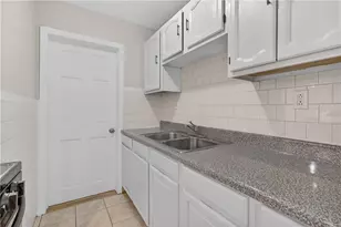 108 Sumner Ave, Central Falls, RI 02863 - Photo 27