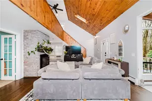 235 Lippitt Ave, Cranston, RI 02921 - Photo 9