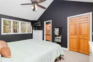 235 Lippitt Ave, Cranston, RI 02921 - Photo 25