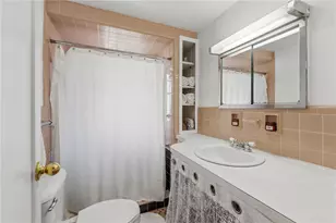 68 Packard Ave, Warwick, RI 02886 - Photo 27