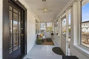 68 Packard Ave, Warwick, RI 02886 - Photo 3