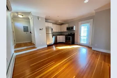 38 Mann Avenue #B, Newport, RI 02840 - Photo 3