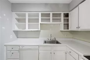27 School St, Westerly, RI 02891 - Photo 7