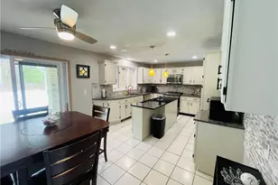 290 Mile Rd, Coventry, RI 02816 - Photo 11