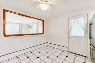 47 Dartmouth Ave, East Providence, RI 02915 - Photo 11