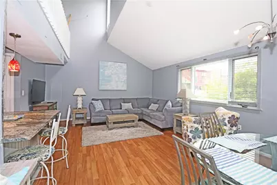 303 Swan's, Newport, RI 02840 - Photo 5