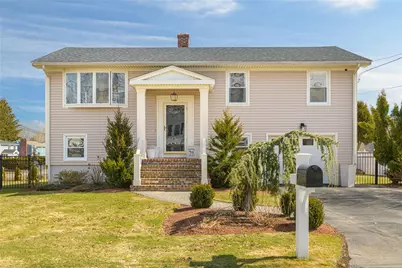 6 Jenkins Street, Bristol, RI 02809 - Photo 1