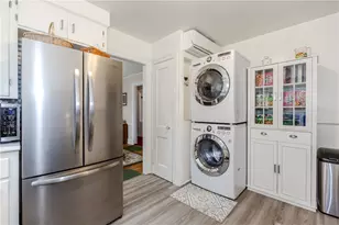 72 Allerton Ave, East Providence, RI 02914 - Photo 17