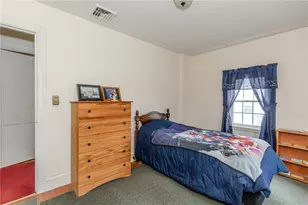 72 Allerton Ave, East Providence, RI 02914 - Photo 39