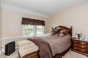 72 Allerton Ave, East Providence, RI 02914 - Photo 29