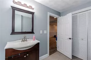 250 Ferris Ave, East Providence, RI 02916 - Photo 35