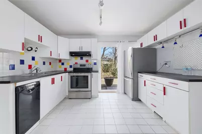 9 Spruce Avenue, Middletown, RI 02842 - Photo 13