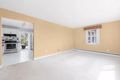 9 Spruce Avenue, Middletown, RI 02842 - Photo 5