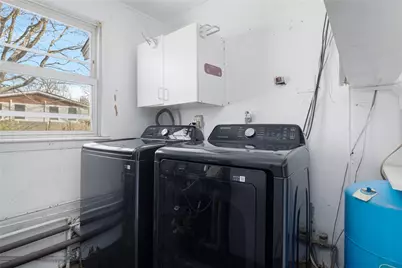 9 Spruce Avenue, Middletown, RI 02842 - Photo 27