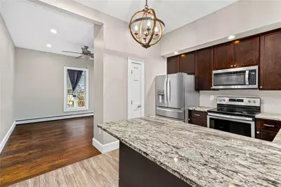 563 Putnam Pike, Smithfield, RI 02828 - Photo 7