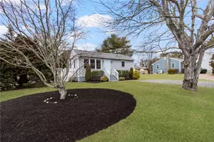 4 Juniper Rd, South Kingstown, RI 02879 - Photo 3