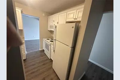 3 Admiralty Drive #10-4, Middletown, RI 02842 - Photo 5