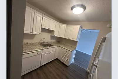 3 Admiralty Drive #10-4, Middletown, RI 02842 - Photo 5