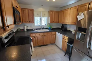 48 Governors Hill, West Warwick, RI 02893 - Photo 5