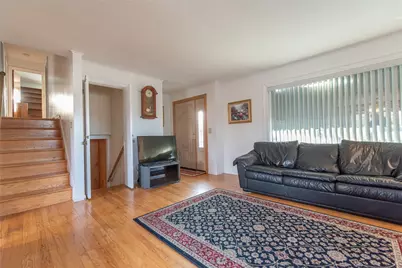 1020 Warwick Avenue, Warwick, RI 02888 - Photo 17