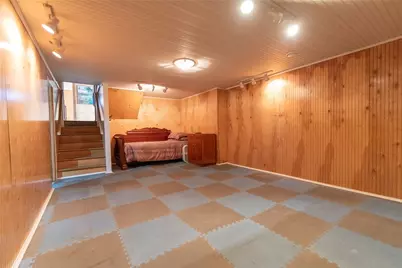 1020 Warwick Avenue, Warwick, RI 02888 - Photo 31