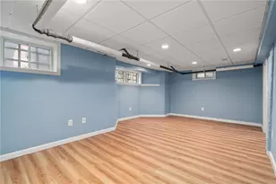 21 Dexterdale Rd, Providence, RI 02906 - Photo 31