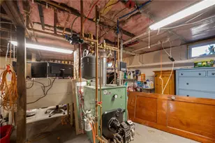 275 Usquepaugh Rd, South Kingstown, RI 02892 - Photo 21