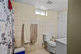 30 Touro St, Providence, RI 02904 - Photo 31