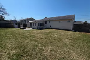 20 Reservoir Ave, Warren, RI 02885 - Photo 25