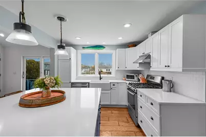 206 Reservoir Road, Middletown, RI 02842 - Photo 5