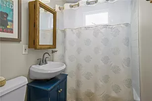 206 Reservoir Rd, Middletown, RI 02842 - Photo 31