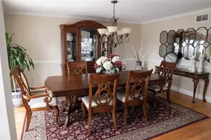 215 Bourne Ave, East Providence, RI 02916 - Photo 7