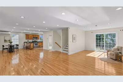 106 Cedar Avenue, Portsmouth, RI 02871 - Photo 7