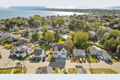 106 Cedar Avenue, Portsmouth, RI 02871 - Photo 31