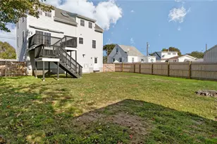 106 Cedar Ave, Portsmouth, RI 02871 - Photo 27